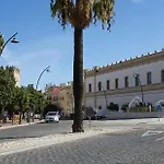 Alcazar Centrico Moderno * جيريز