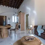 Alcazar Centrico Moderno شقة